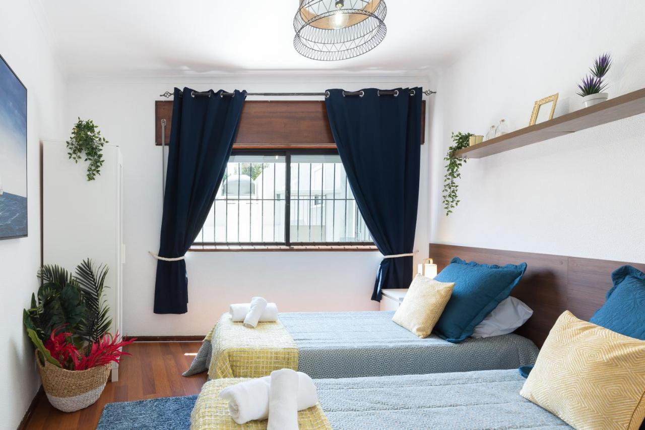 Host Wise - Comfy Bright Flats With Netflix Daire Porto Dış mekan fotoğraf