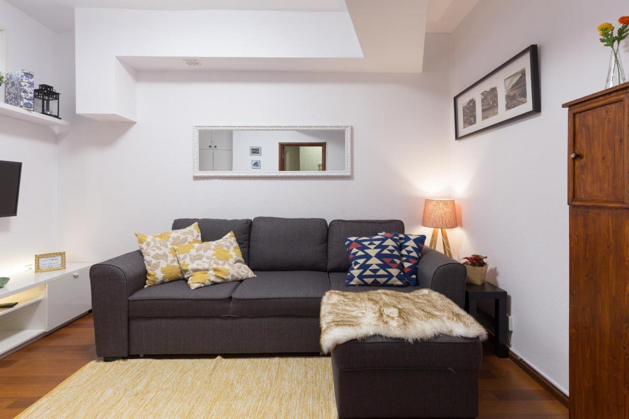 Host Wise - Comfy Bright Flats With Netflix Daire Porto Dış mekan fotoğraf